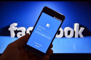tools ai terbaru milik facebook akan secara proaktif mendeteksi pornografi balas dendam